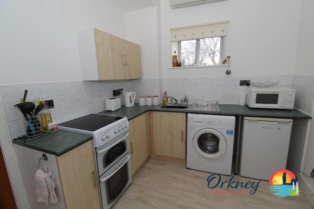 Flat 69B Junction Road, Kirkwall, Kw15 1Ax Exteriör bild